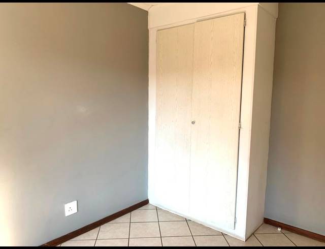 2 BEDROOM PROPERTY TO RENT IN STONERIDGE